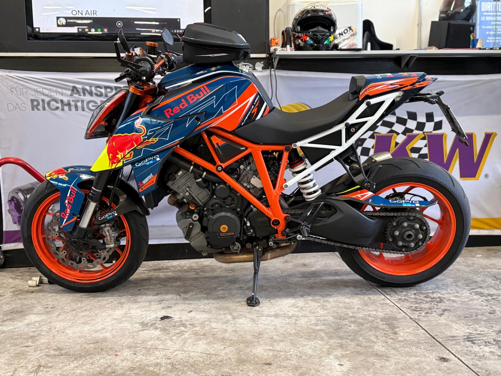 kit grafiche superduke 1290 r RB blu