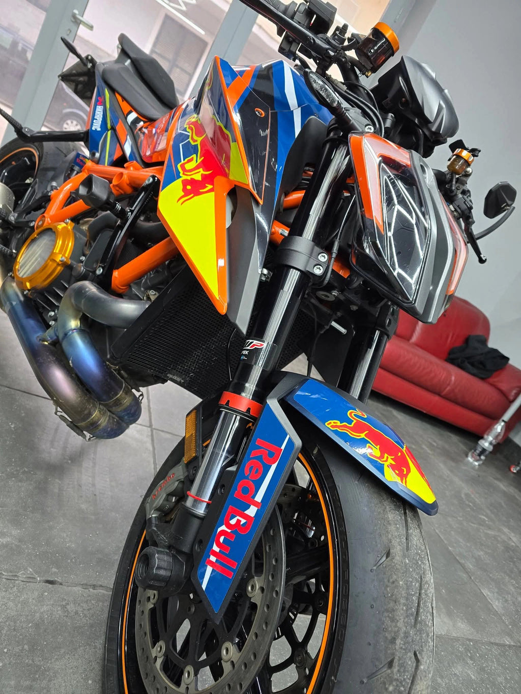 Superduke 1290 R RB blue graphics kit