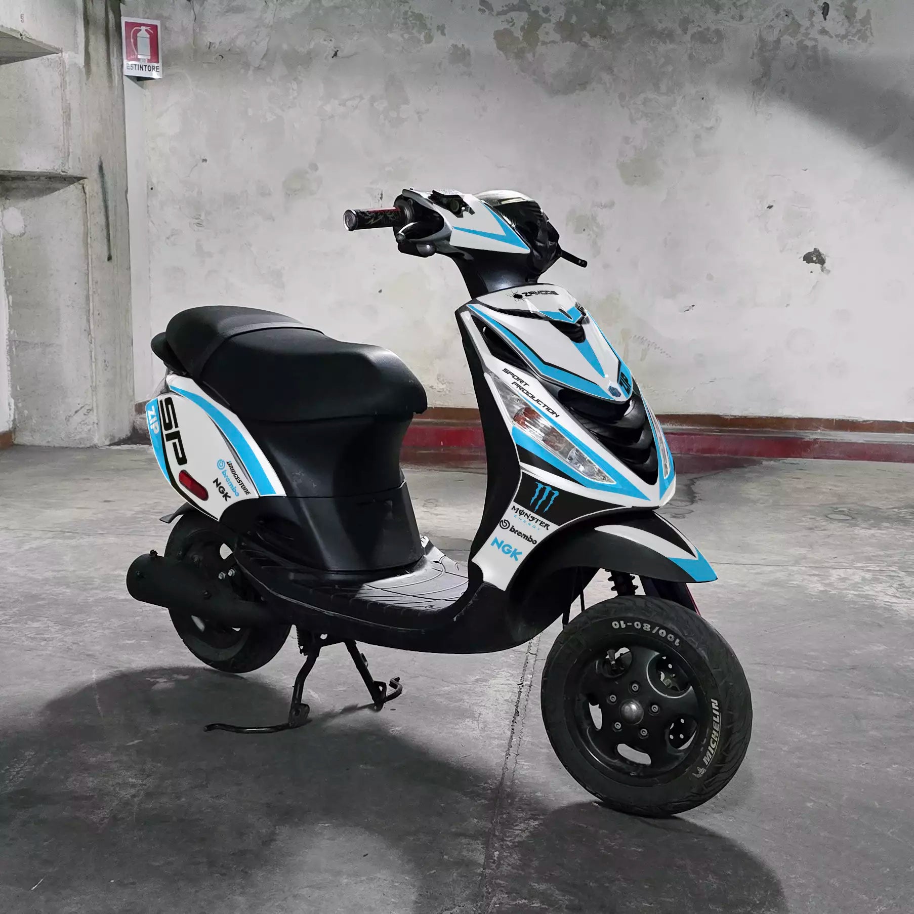 graphics for Piaggio Zip sp "Victory" (White blue)